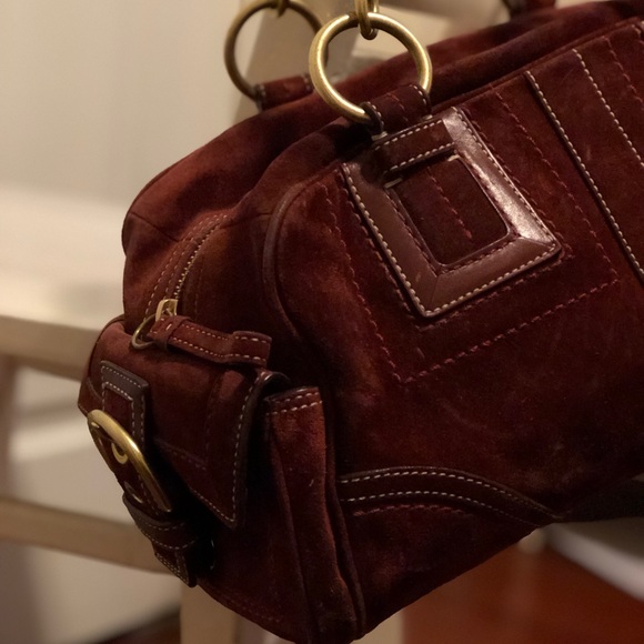 Burgundy Coach Handbag 👜 - Picture 2 of 8